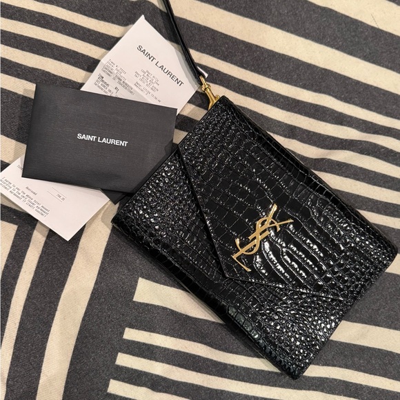YSL patent leather croc pattern wristlet - Picture 1 of 6